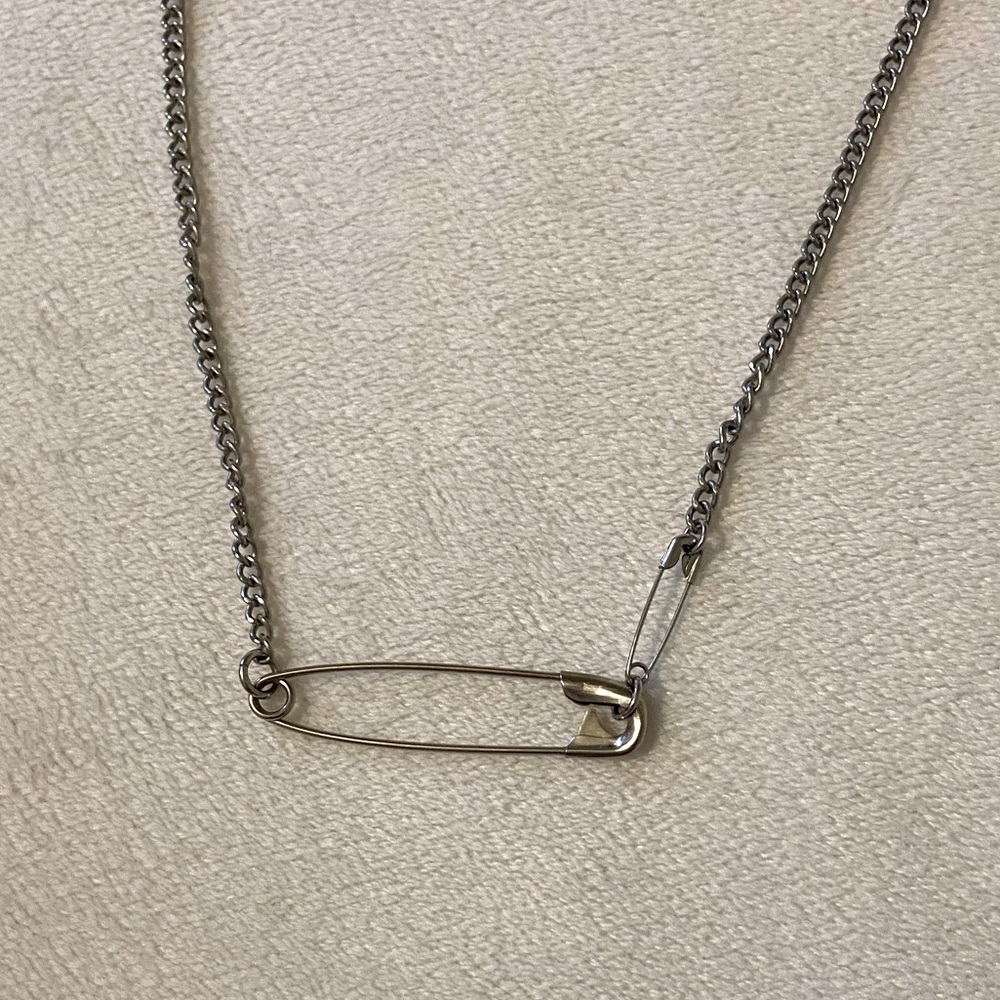 Sliver, paper clip, choker, necklace